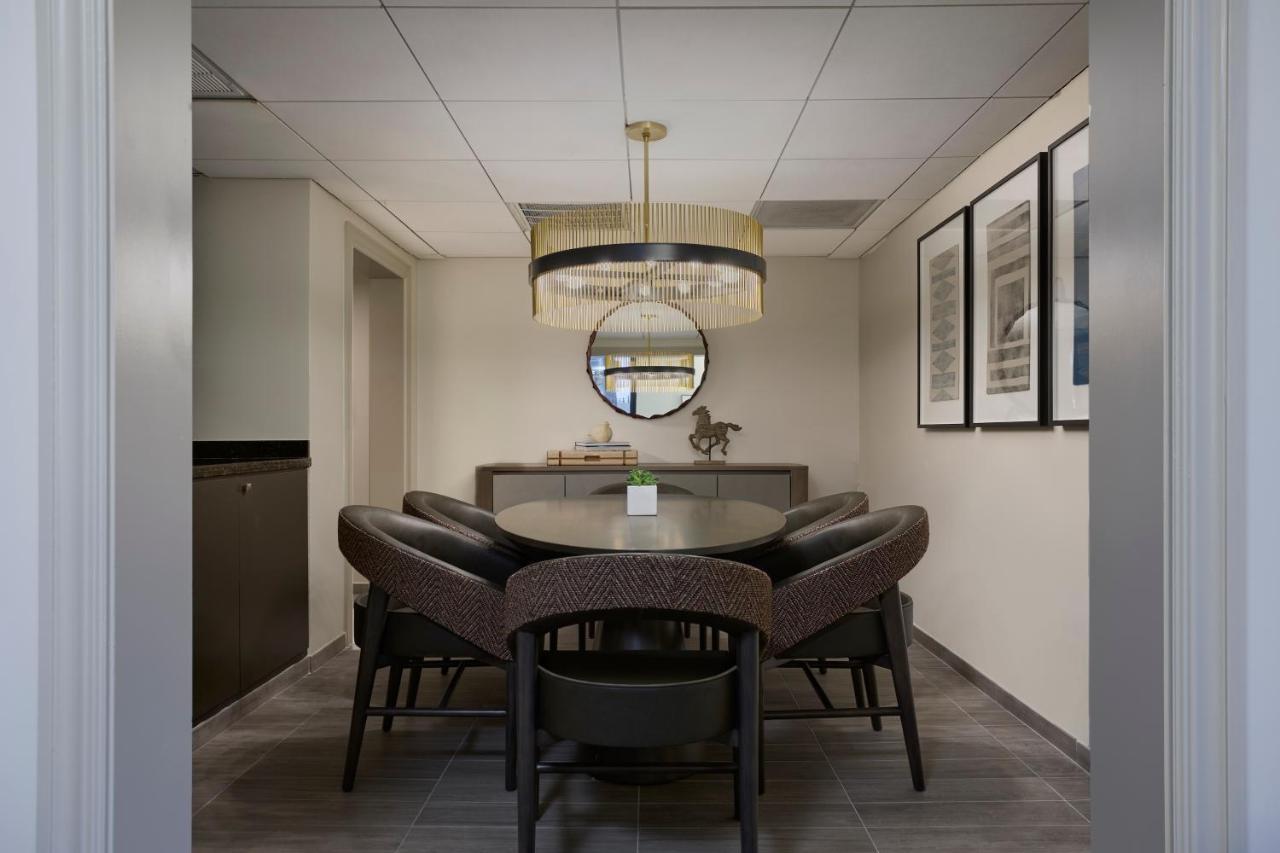 Jw Marriott Houston By The Galleria Екстериор снимка