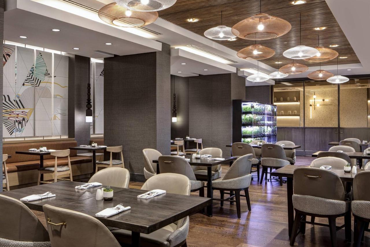 Jw Marriott Houston By The Galleria Екстериор снимка