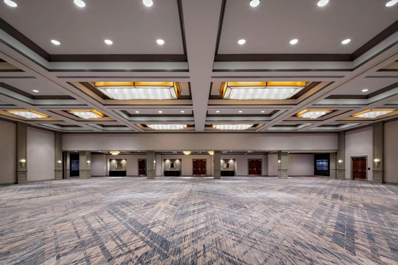 Jw Marriott Houston By The Galleria Екстериор снимка
