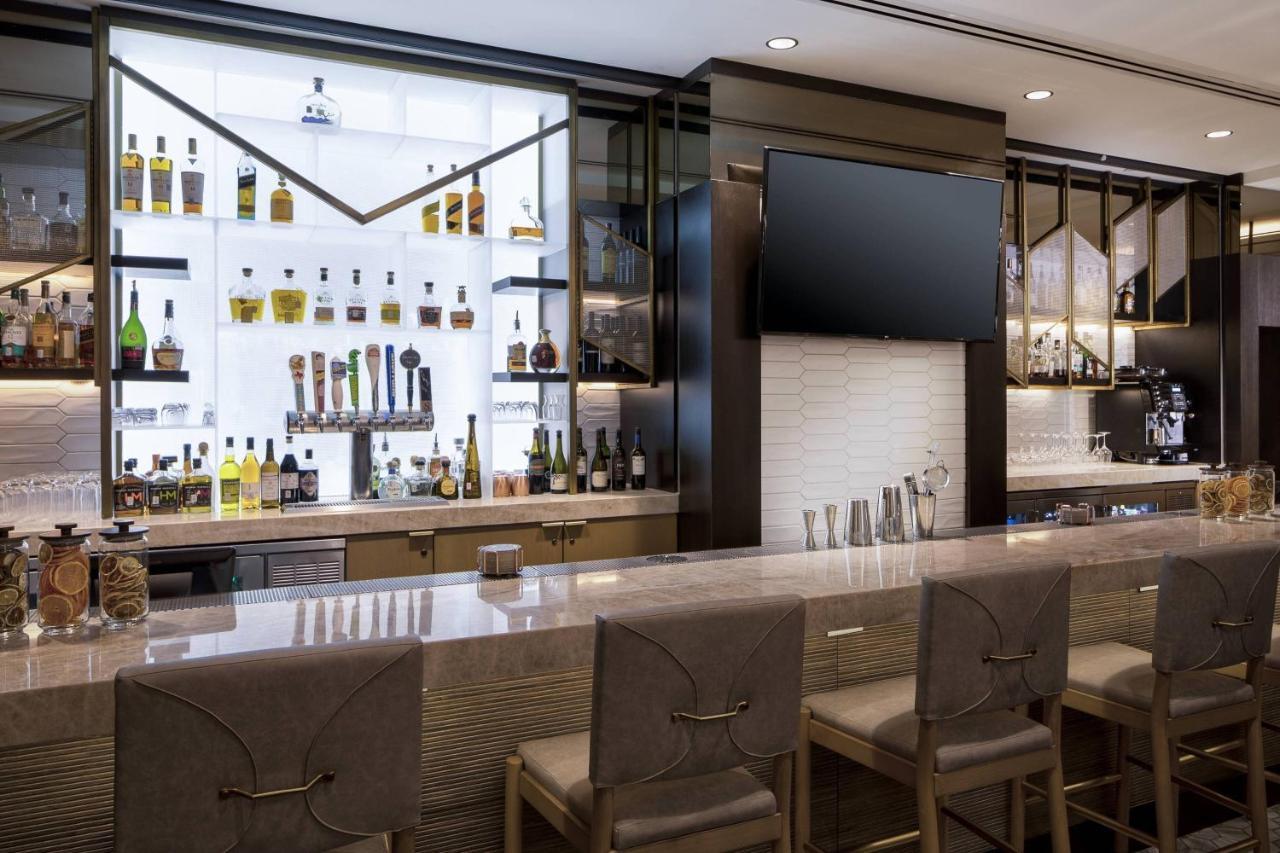 Jw Marriott Houston By The Galleria Екстериор снимка